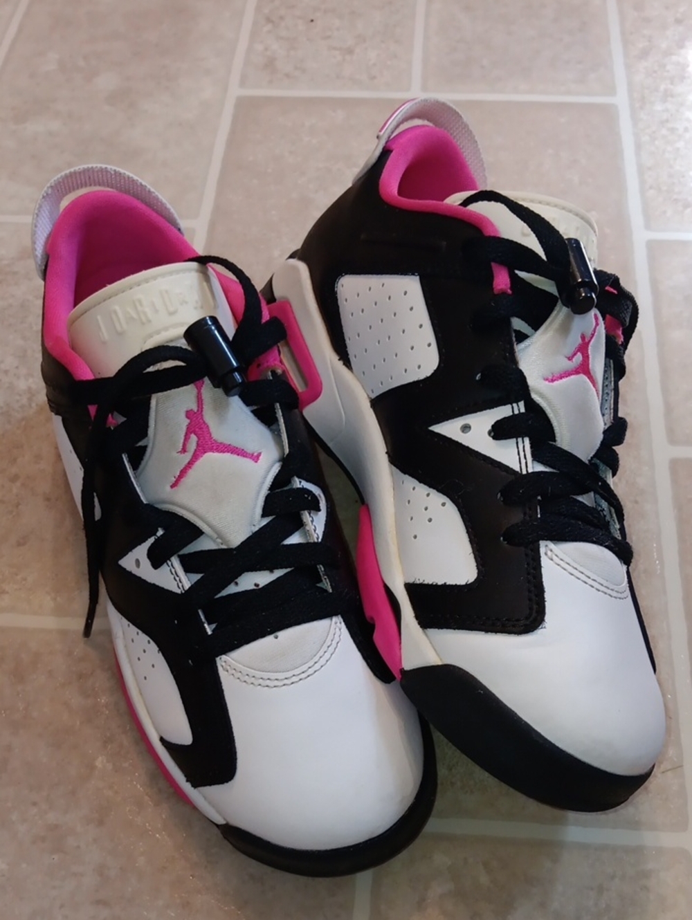 Jordan Kids White, Black & Pink Low-Top Sneakers Retro 7. Sz 7youth - Picture 6 of 7
